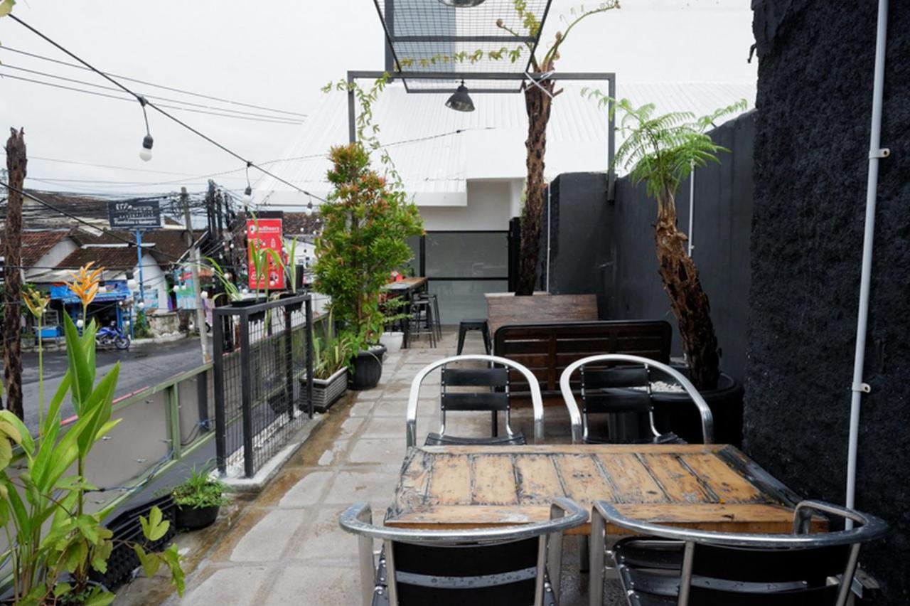 Reddoorz @ Demangan Sari Residence Pakualaman Exterior foto